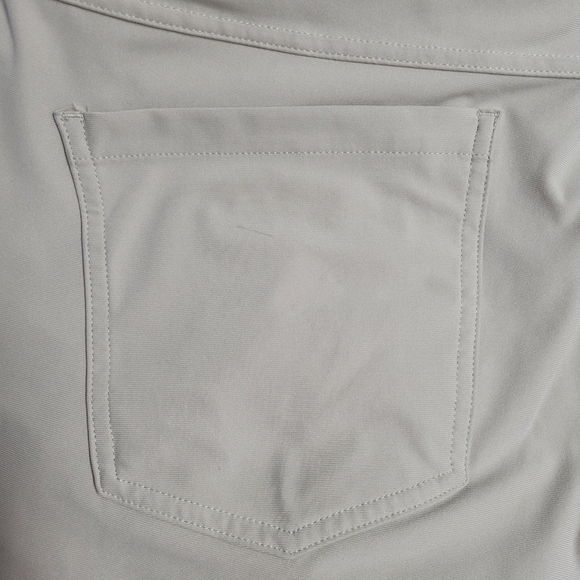 Lululemon Abc Relaxed- Fit 5 Pockets Pants Size 38. - Picture 14 of 14